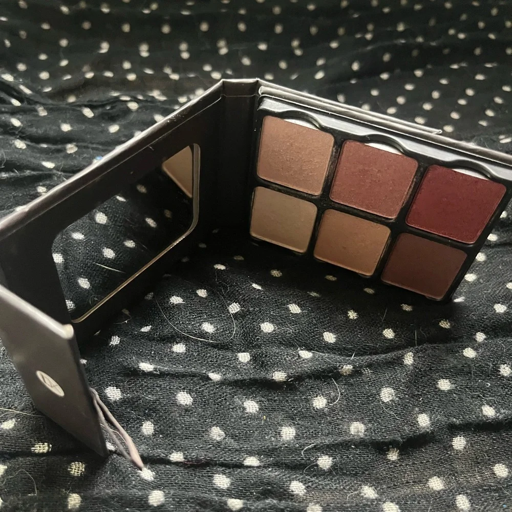 Viseart 6-Color Eyeshadow Palette - Gold and Pink Hues